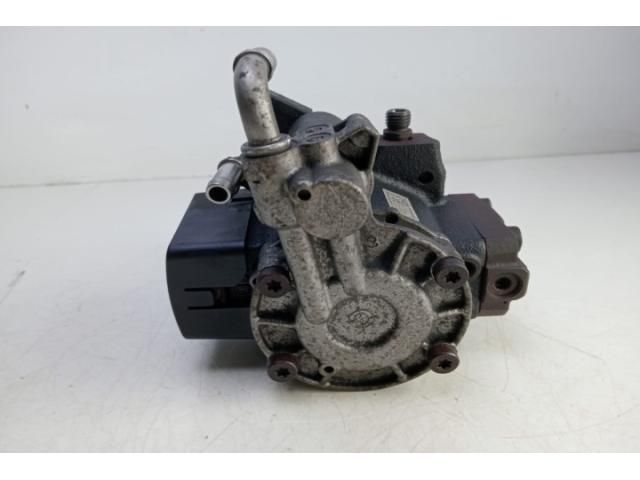 bontott AUDI A3 Nagynyomású Szivattyú