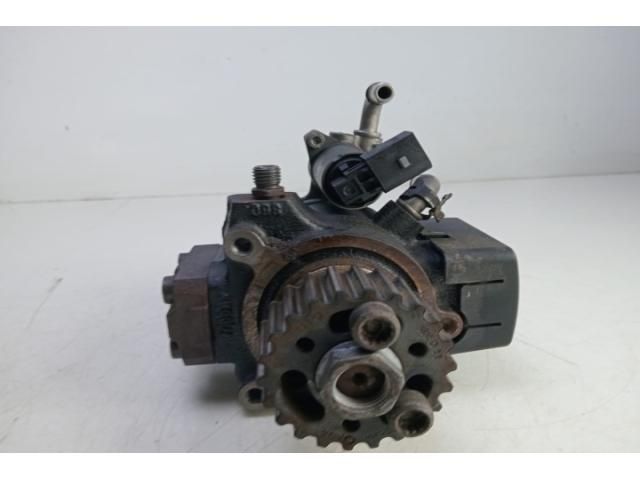 bontott AUDI A3 Nagynyomású Szivattyú