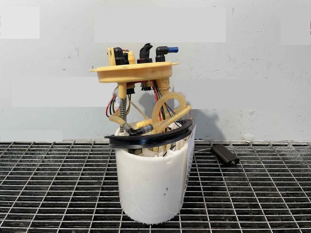 bontott AUDI A3 Üzemanyag Szivattyú