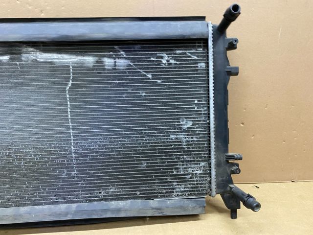 bontott AUDI A3 Vízhűtő Radiátor (Klímás)