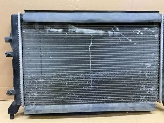 bontott AUDI A3 Vízhűtő Radiátor (Klímás)