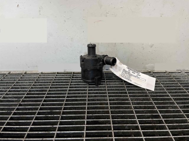 bontott AUDI A3 Vízpumpa