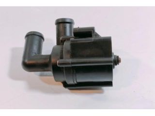 bontott AUDI A3 Vízpumpa