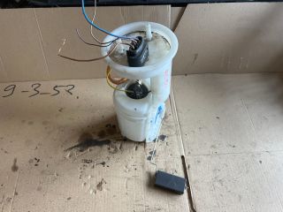 bontott AUDI A3 Üzemanyag Szivattyú