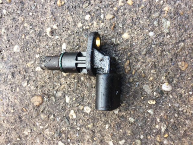 bontott AUDI A3 Vezérműtengely Fordulatszám Jeladó