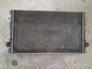 bontott AUDI A3 Vízhűtő Radiátor (Klímás)