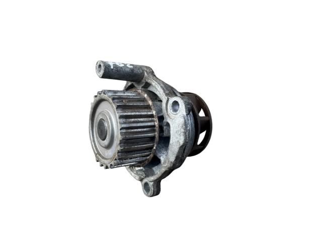 bontott AUDI A3 Vízpumpa