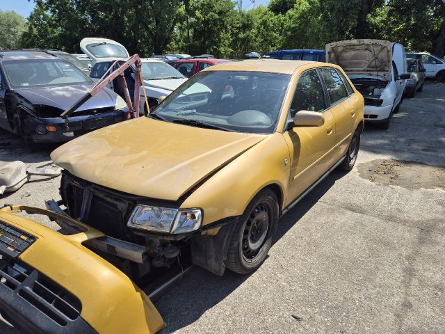 bontott AUDI A3 Bal Féltengely