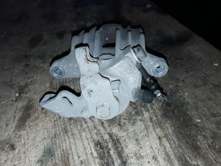 bontott AUDI A3 Bal hátsó Féknyereg Munkahengerrel