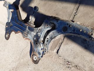 bontott AUDI A3 Első Bölcső