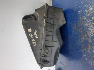 bontott AUDI A3 Légszűrő Ház