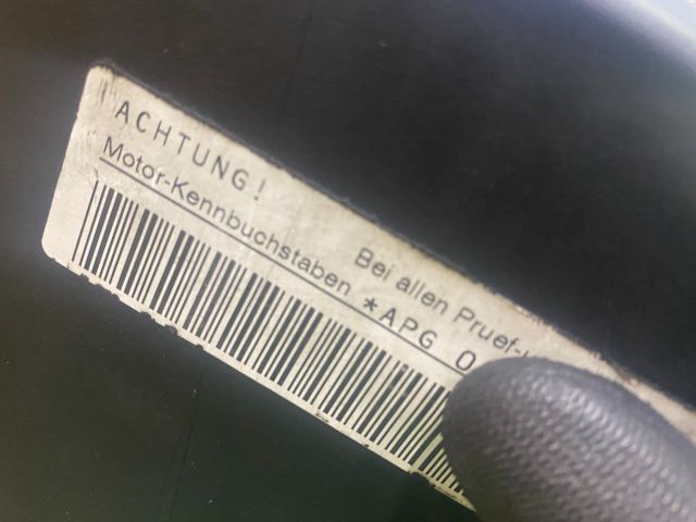 bontott AUDI A3 Motor (Fűzött blokk hengerfejjel)