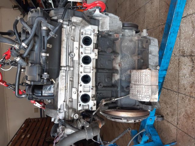 bontott AUDI A3 Motor (Fűzött blokk hengerfejjel)