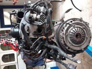 bontott AUDI A3 Motor (Fűzött blokk hengerfejjel)