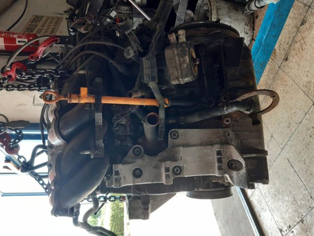 bontott AUDI A3 Motor (Fűzött blokk hengerfejjel)
