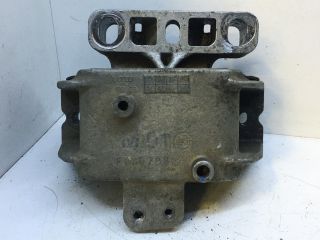 bontott AUDI A3 Motor Tartó Bak (Pozíciófüggetlen)