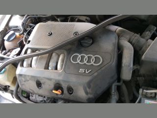 bontott AUDI A3 Motorblokk (Fűzött)