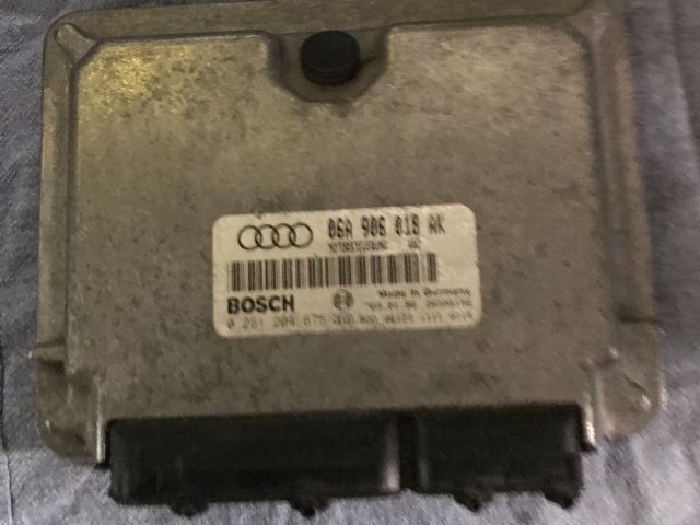 bontott AUDI A3 Motorvezérlő
