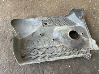 bontott AUDI A3 Felső Motorburkolat