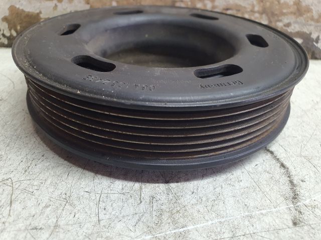 bontott AUDI A3 Főtengely Szíjtárcsa