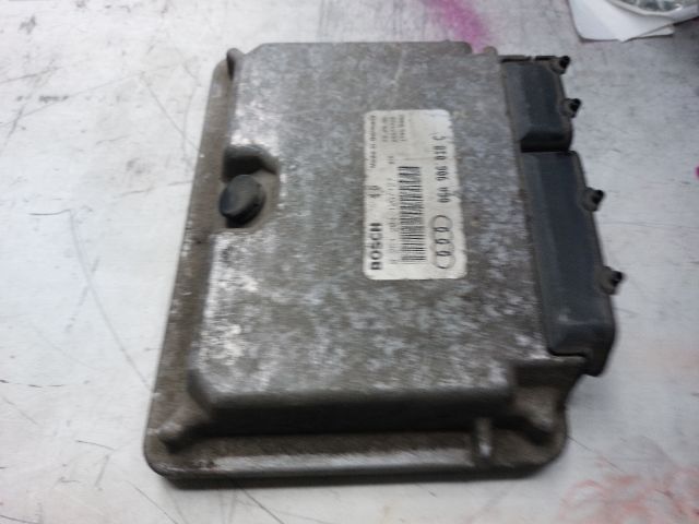bontott AUDI A3 Motorvezérlő