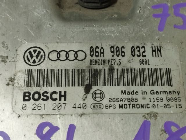 bontott AUDI A3 Motorvezérlő