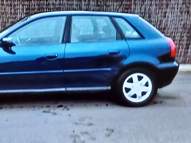 bontott AUDI A3 Bal első Gólyaláb (Lengécsillapító, Rugó)