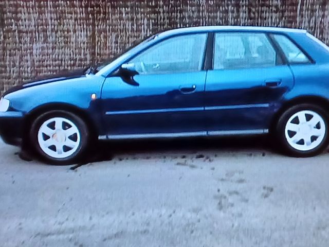 bontott AUDI A3 Bal első Gólyaláb (Lengécsillapító, Rugó)