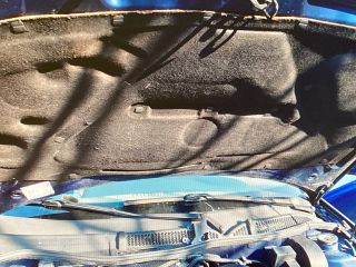 bontott AUDI A3 Bal hátsó Féknyereg Munkahengerrel