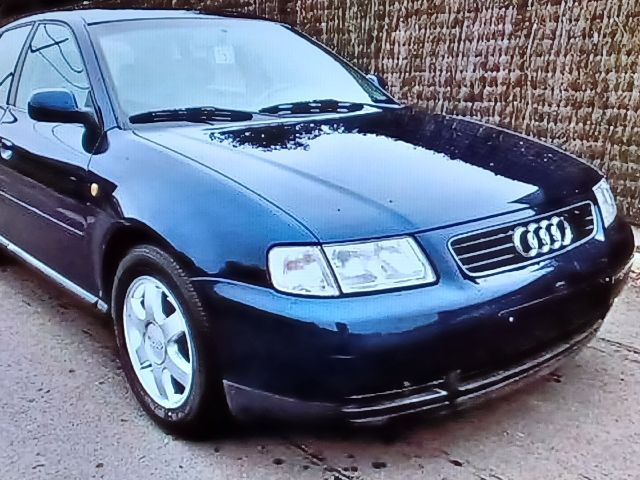 bontott AUDI A3 Jobb első Gólyaláb (Lengécsillapító, Rugó)