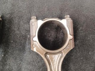 bontott AUDI A3 Dugattyú