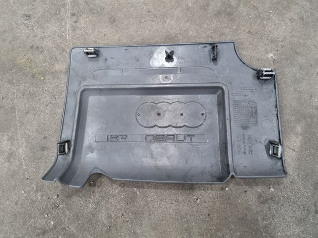 bontott AUDI A3 Felső Motorburkolat