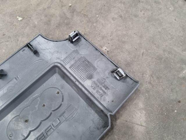 bontott AUDI A3 Felső Motorburkolat