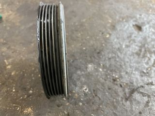 bontott AUDI A3 Főtengely Szíjtárcsa