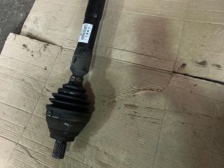 bontott AUDI A3 Jobb Féltengely