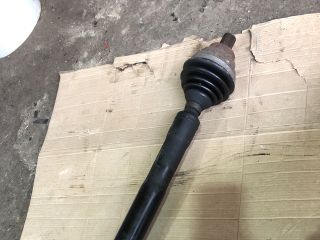 bontott AUDI A3 Jobb Féltengely