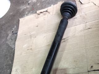 bontott AUDI A3 Jobb Féltengely