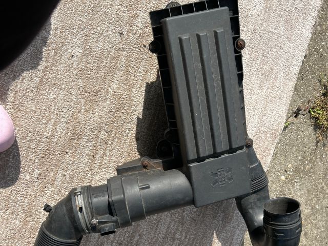 bontott AUDI A3 Légszűrő Ház