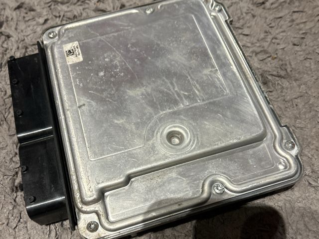 bontott AUDI A3 Motorvezérlő