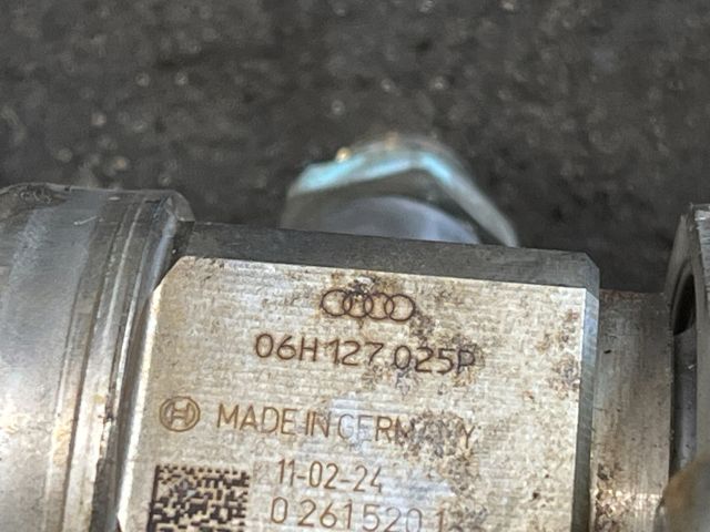 bontott AUDI A3 Nagynyomású Szivattyú