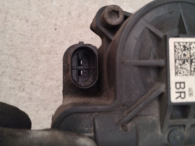 bontott AUDI A3 Jobb hátsó Féknyereg Munkahengerrel