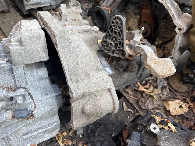 bontott AUDI A3 Váltó (Mechanikus)