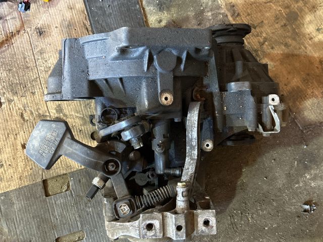 bontott AUDI A3 Váltó (Mechanikus)