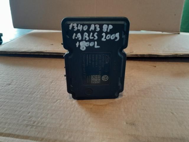 bontott AUDI A3 ABS Kocka