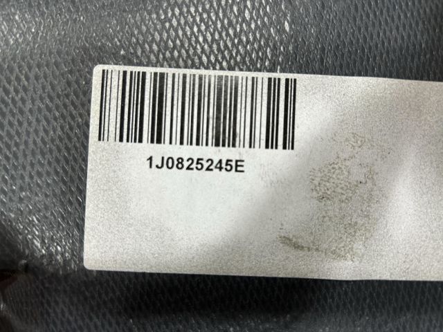 bontott AUDI A3 Alsó Motorburkolat