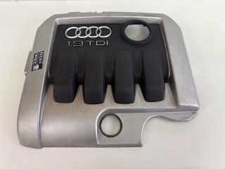 bontott AUDI A3 Felső Motorburkolat