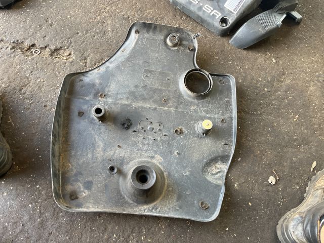 bontott AUDI A3 Felső Motorburkolat