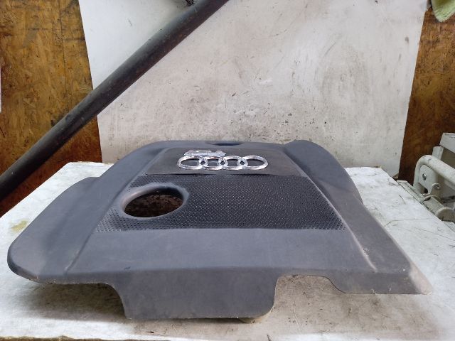 bontott AUDI A3 Felső Motorburkolat