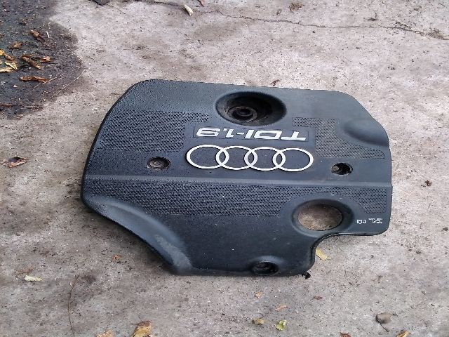 bontott AUDI A3 Felső Motorburkolat