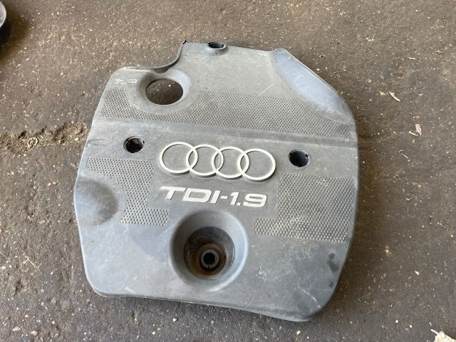 bontott AUDI A3 Felső Motorburkolat